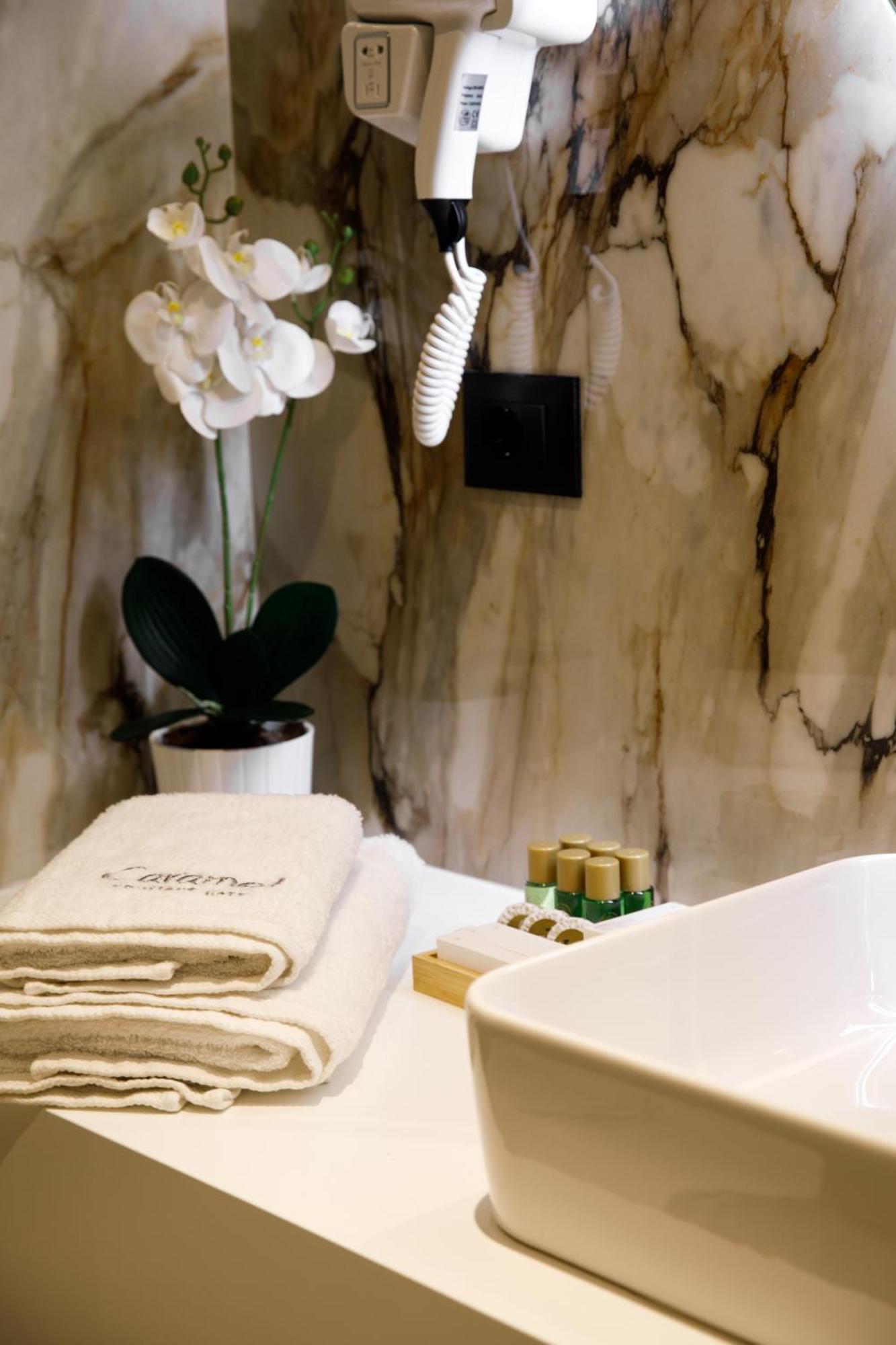Caramel Boutique Hotel Gjirokastra Zewnętrze zdjęcie